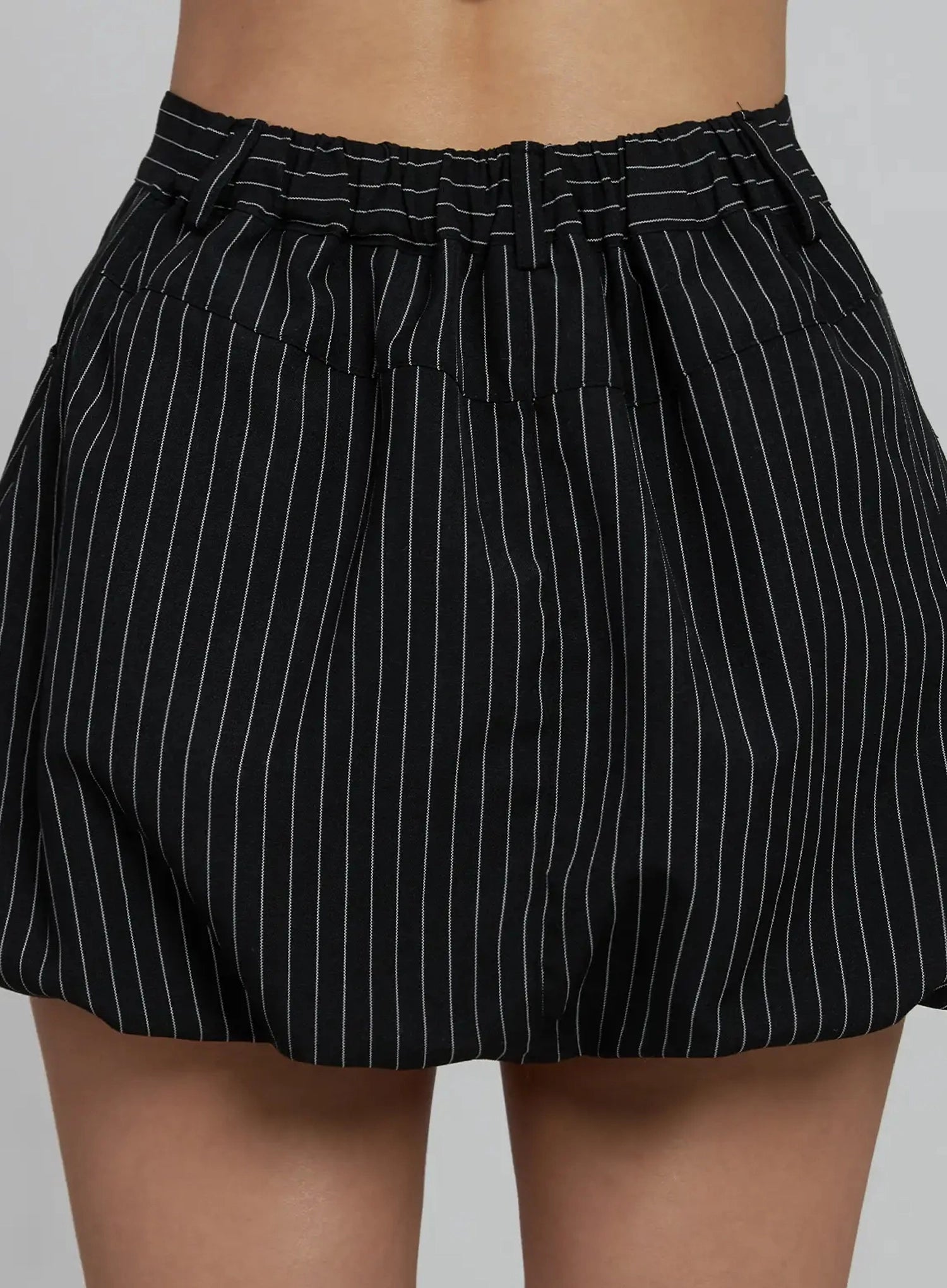 striped-bubble-mini-skirt-im520