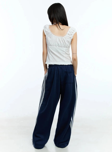 frill-trim-sleeveless-blouse-iu525