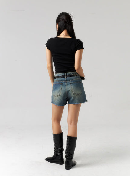 mid-wash-denim-shorts-cu327