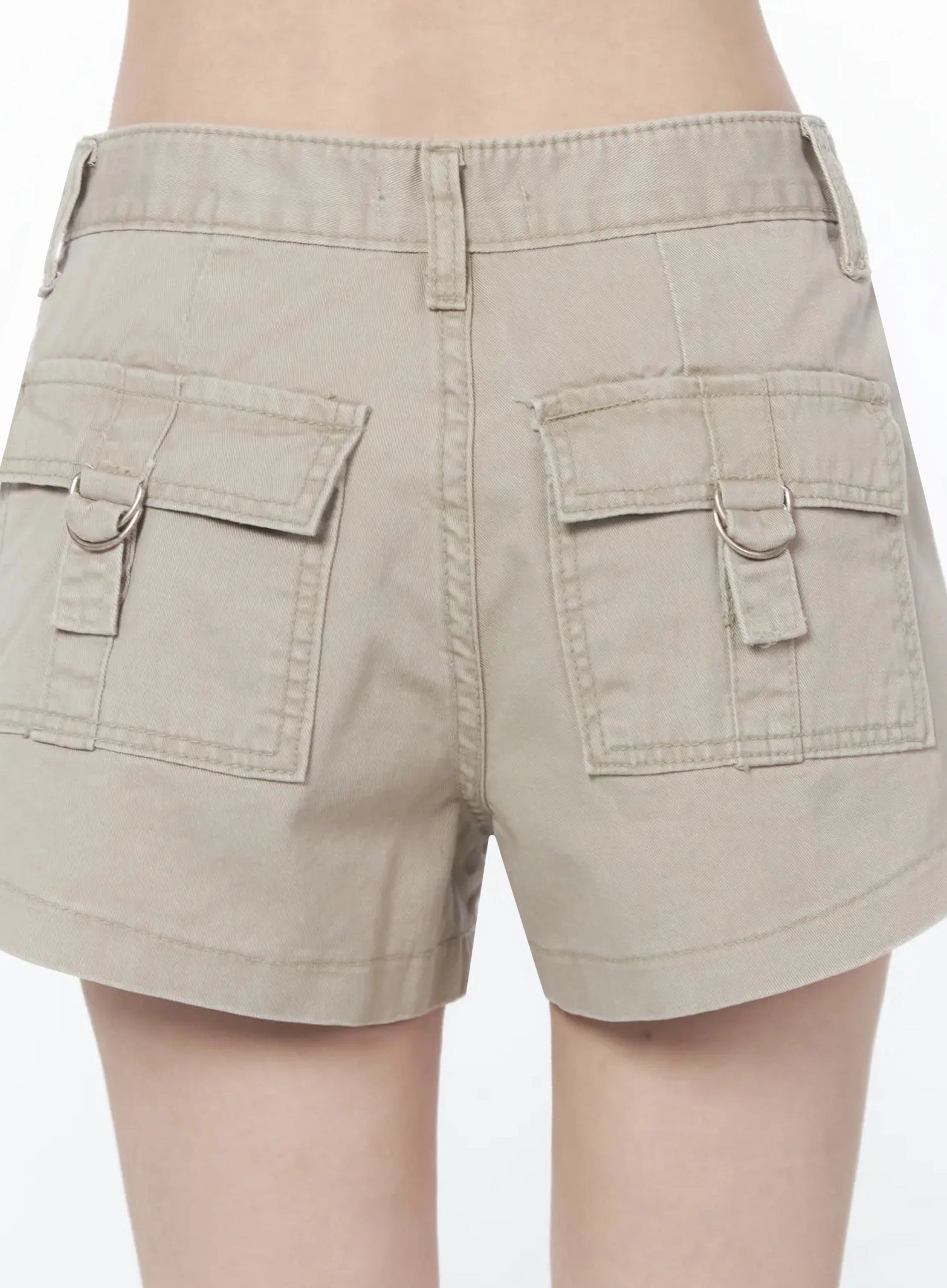 utility-pocket-shorts-iu512
