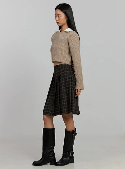 cropped-crewneck-knit-top-ij502