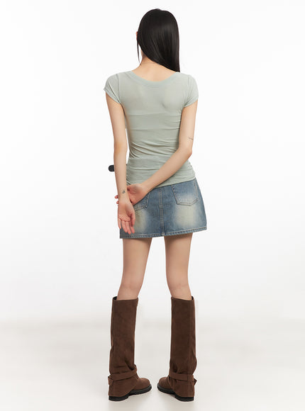 slim-fit-slightly-sheer-top-ia528