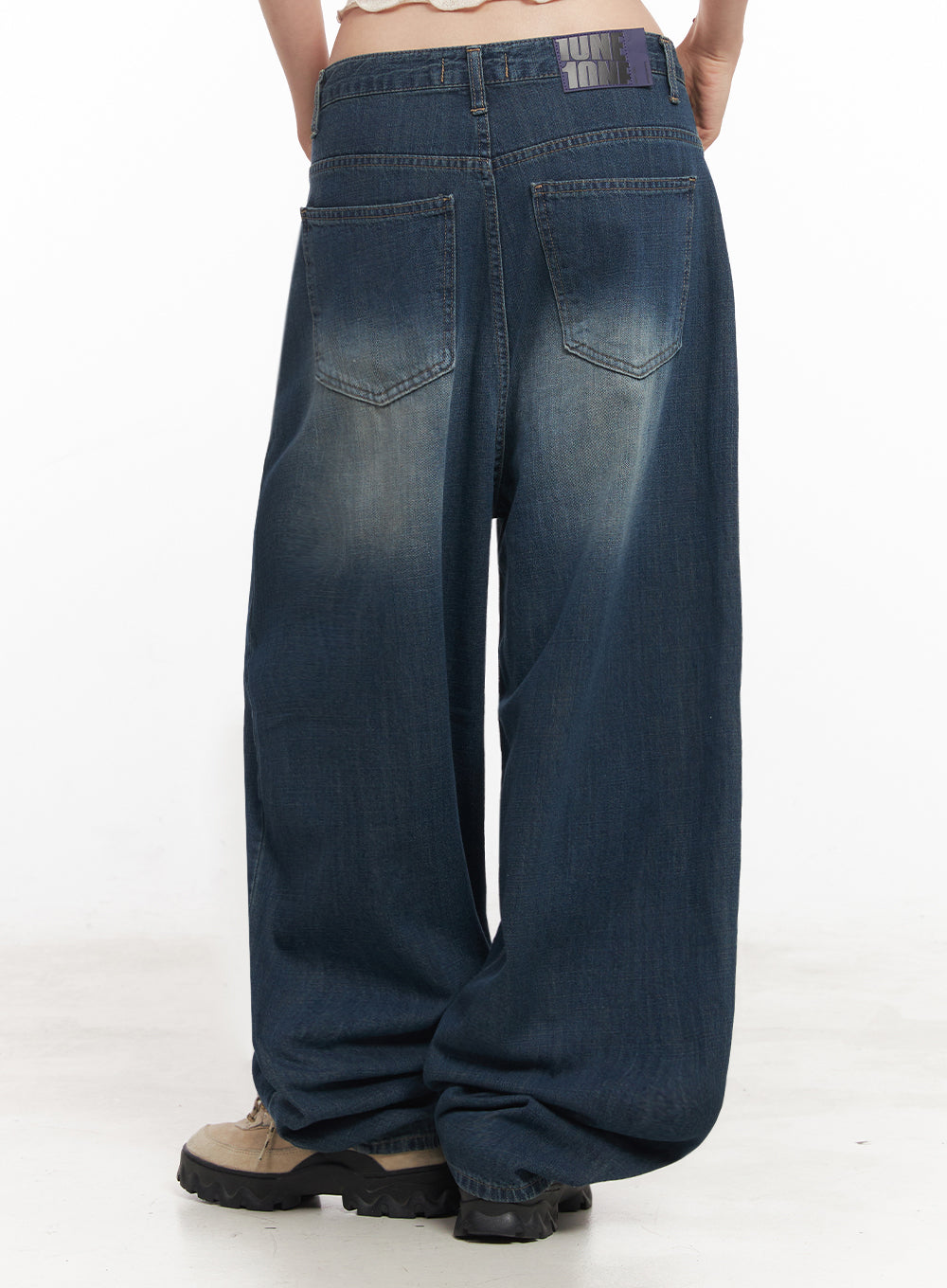 selene-baggy-jeans-iy516