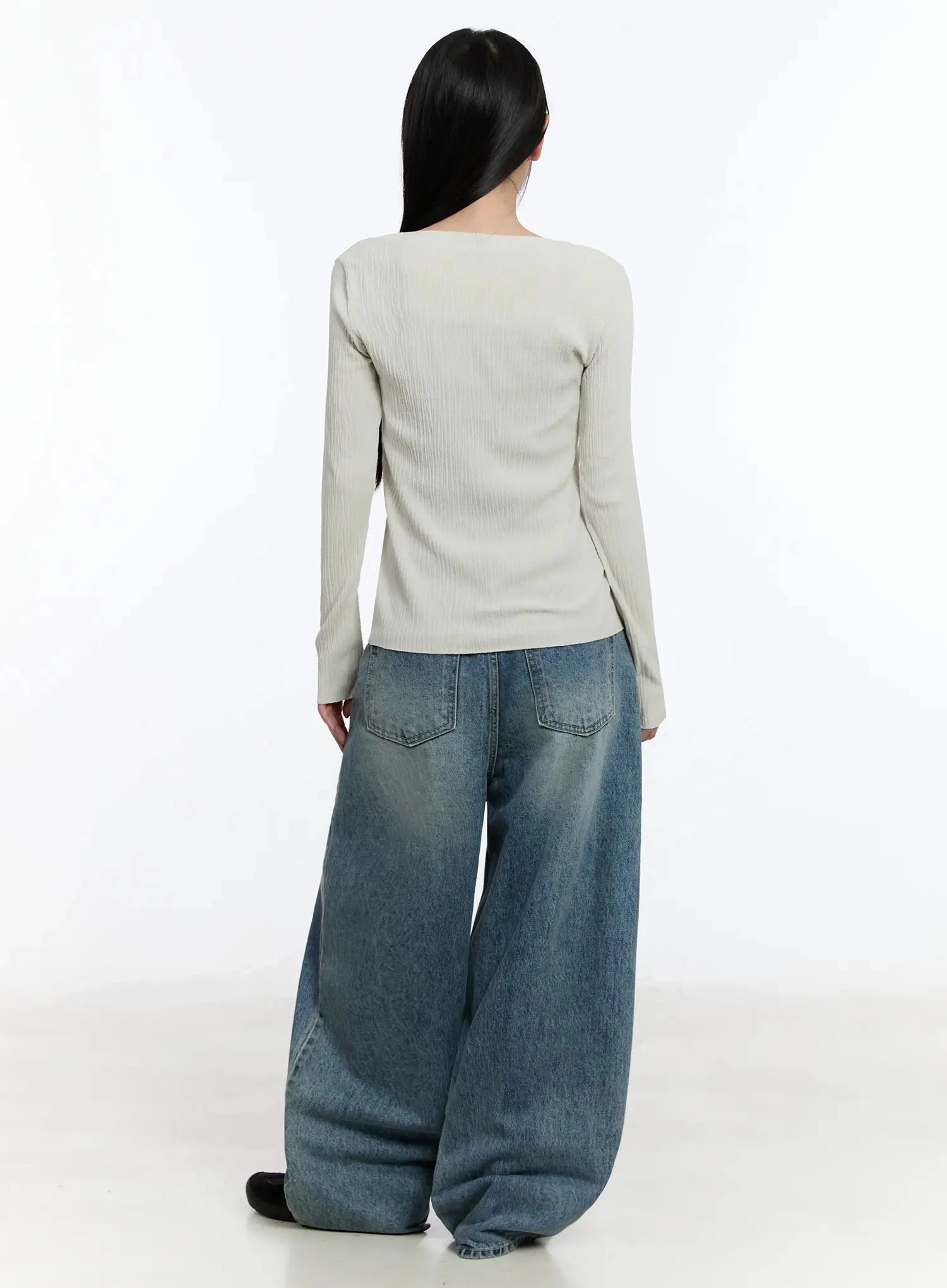 two-way-flower-ribbed-top-im509