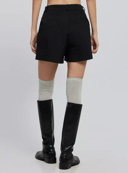 modern-pintuck-tailored-shorts-in507
