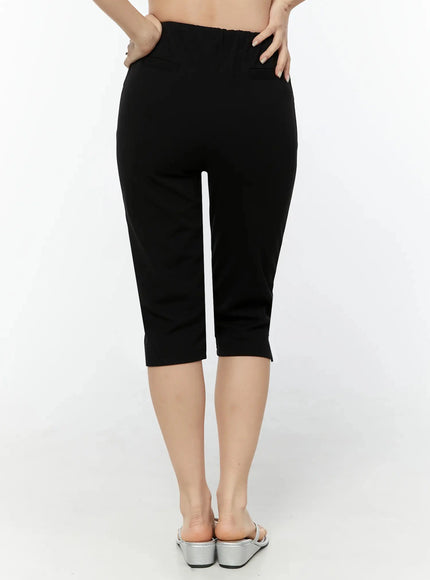 slim-fit-stretch-capri-pants-iu522