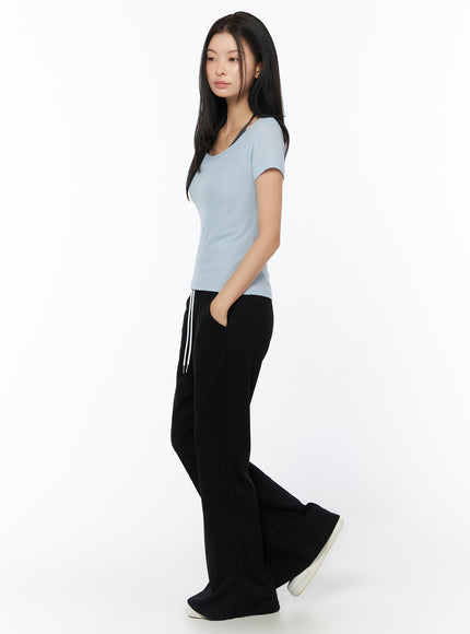 layered-halter-neck-short-sleeve-top-iu516