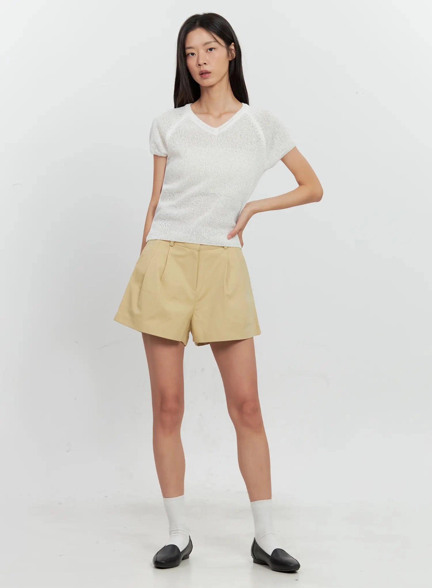 pleated-pintuck-shorts-il528