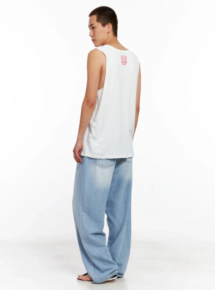 mens-light-wash-denim-jeans-ig508