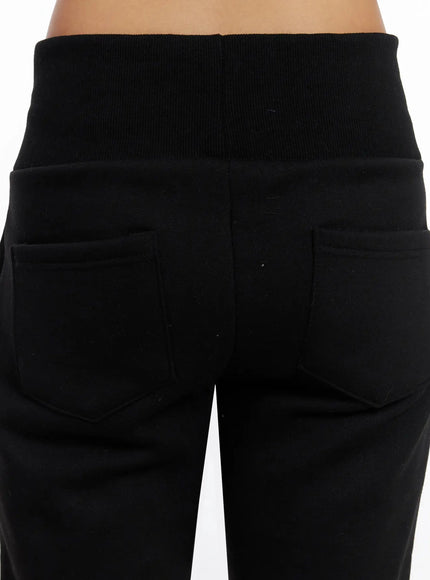 graphic-bootcut-pants-in528