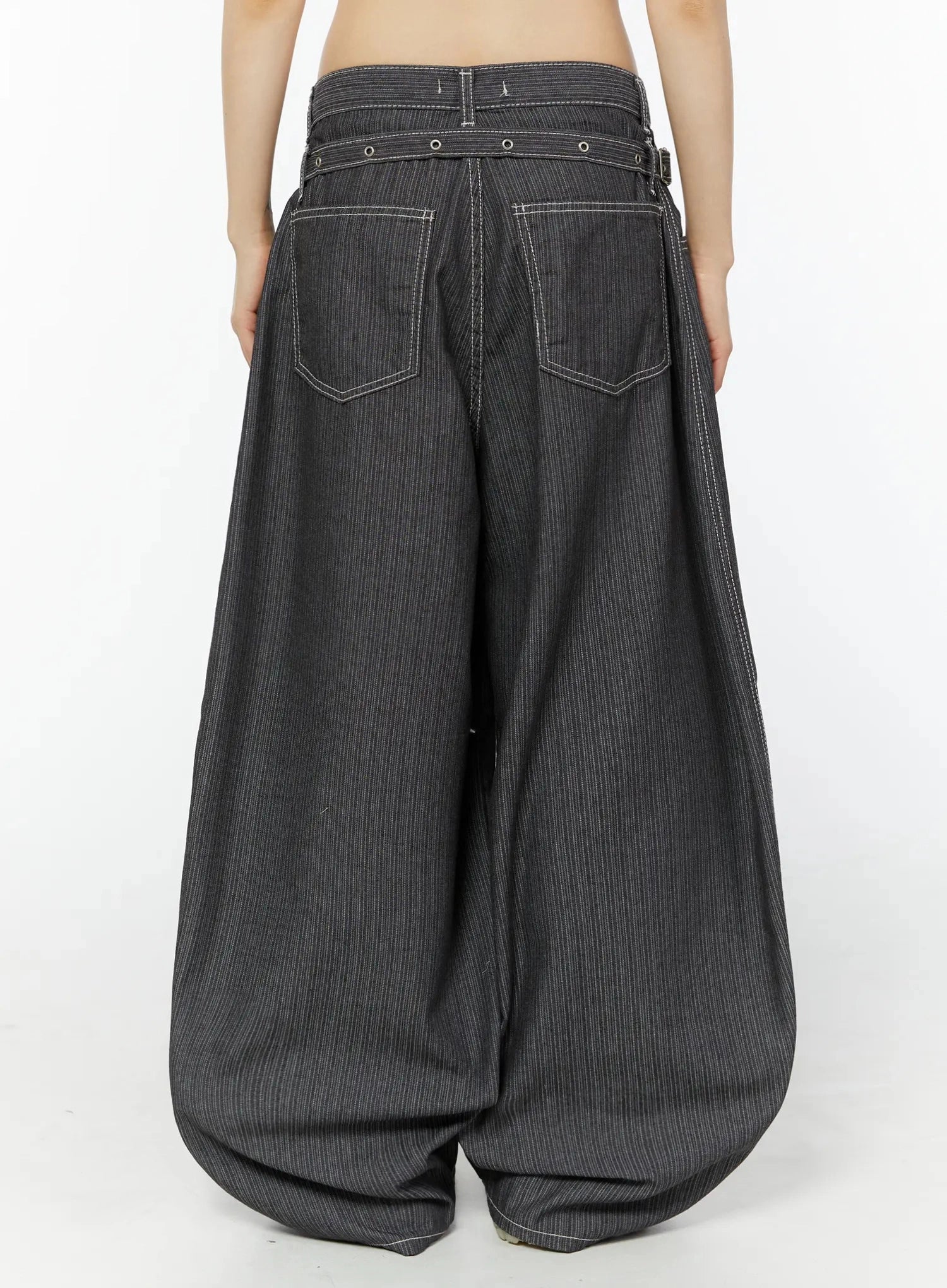 casual-baggy-stripe-pants-iu518