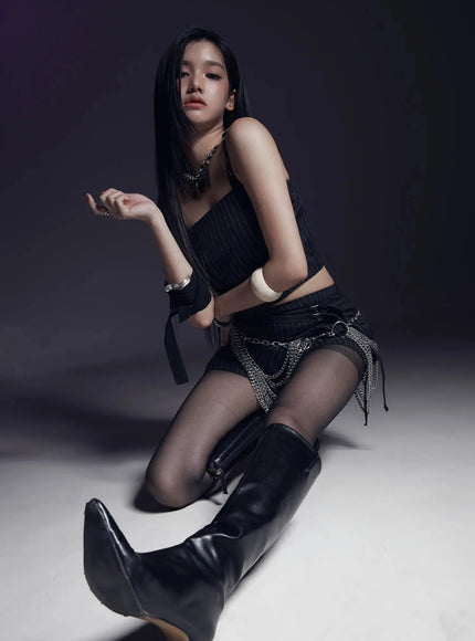 chic-pinstripe-skirt-is525