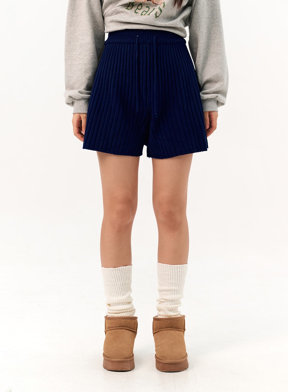 ribbed-knit-shorts-io317