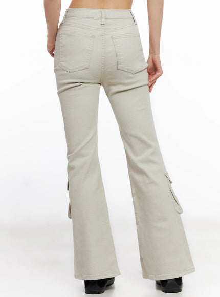 cargo-flared-pants-ig508