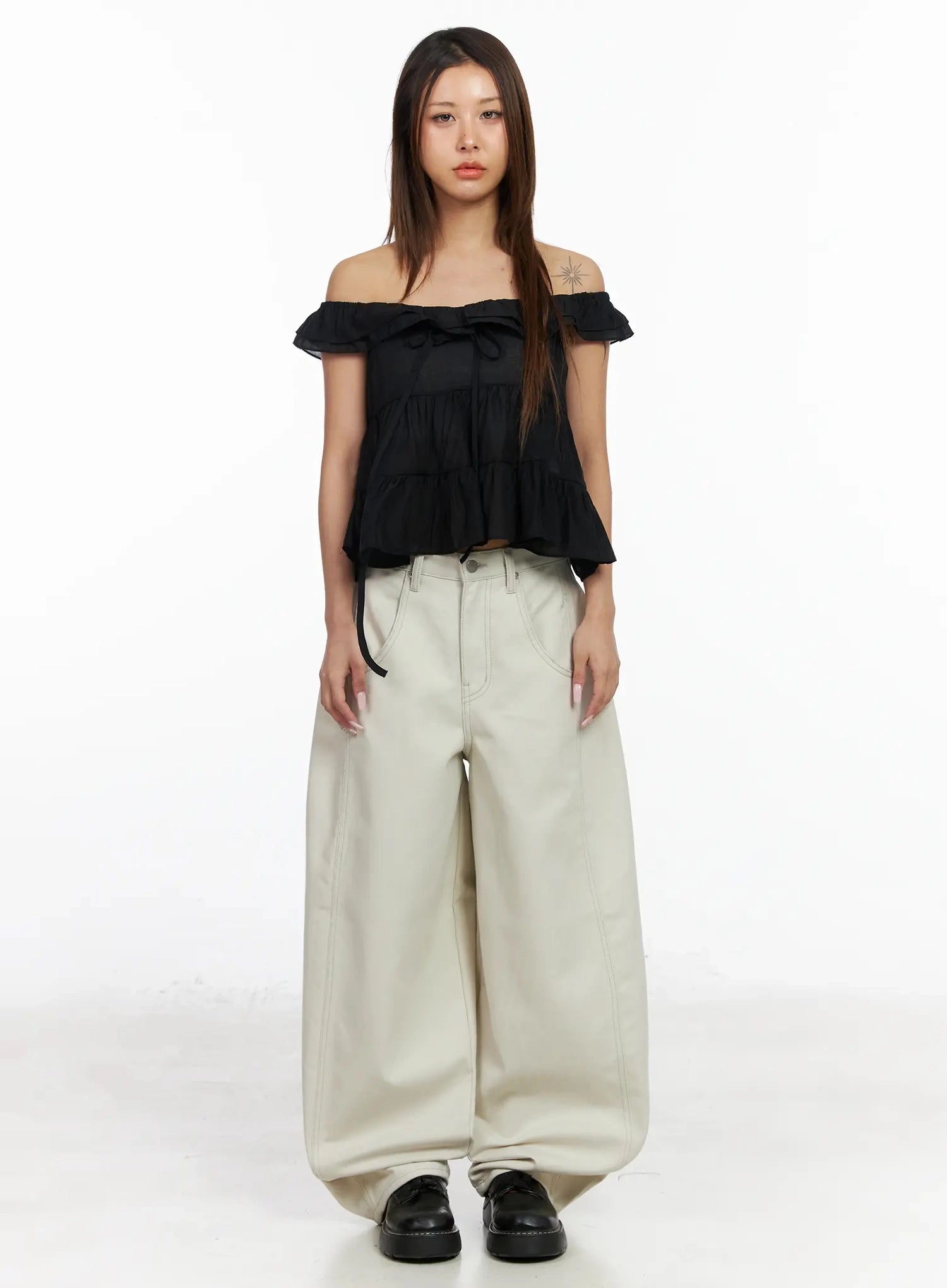 juniper-wing-print-baggy-jeans-ia527
