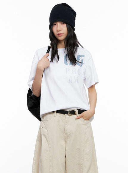 05-graphic-print-short-sleeve-tee-ig508