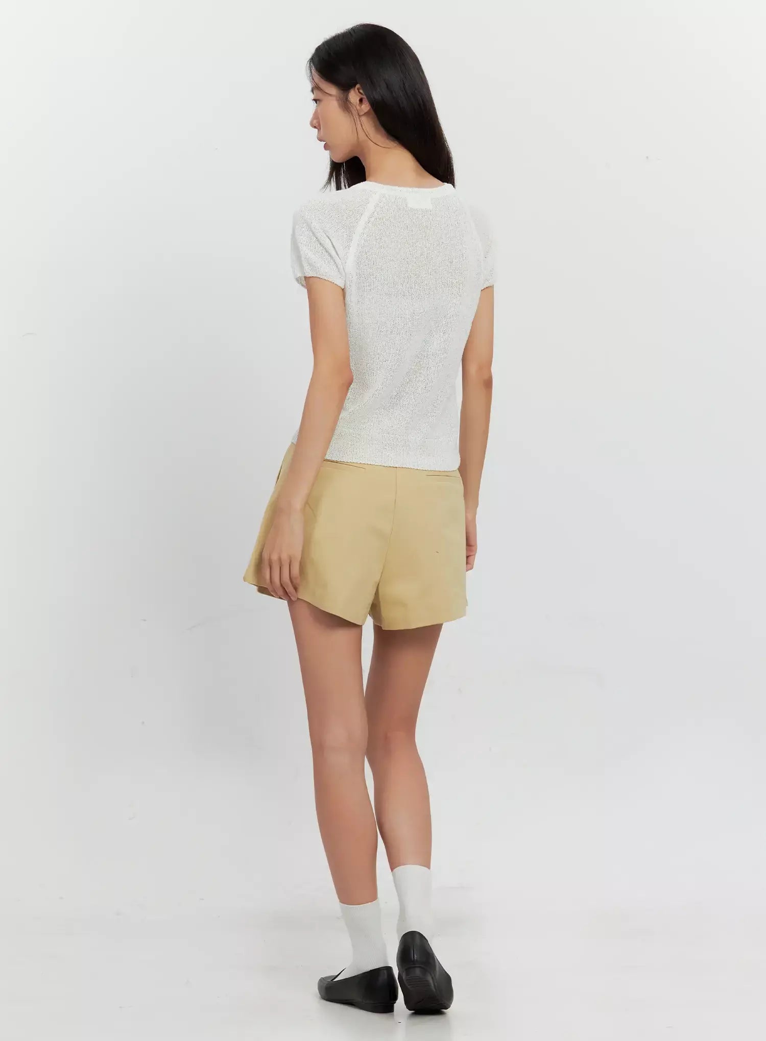 pleated-pintuck-shorts-il528