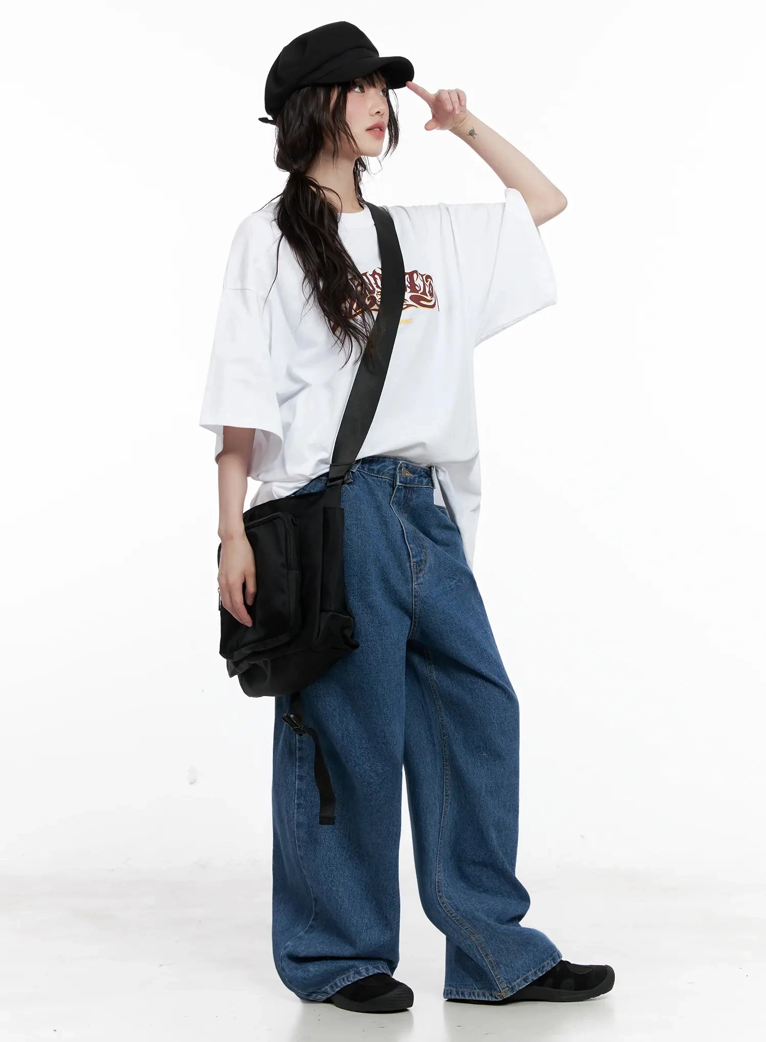 pharita-loose-fit-jeans-il528
