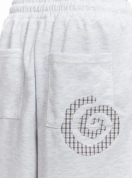 plaid-spiral-detail-sweatpants-ia523