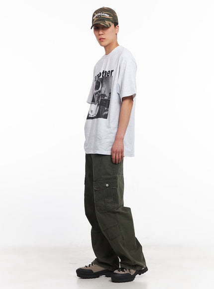 mens-wide-fit-cargo-pants-iu512