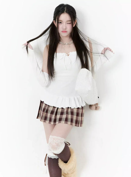 high-waisted-plaid-pleated-mini-skirt-io527