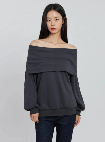 oversized-off-shoulder-sweater-in507