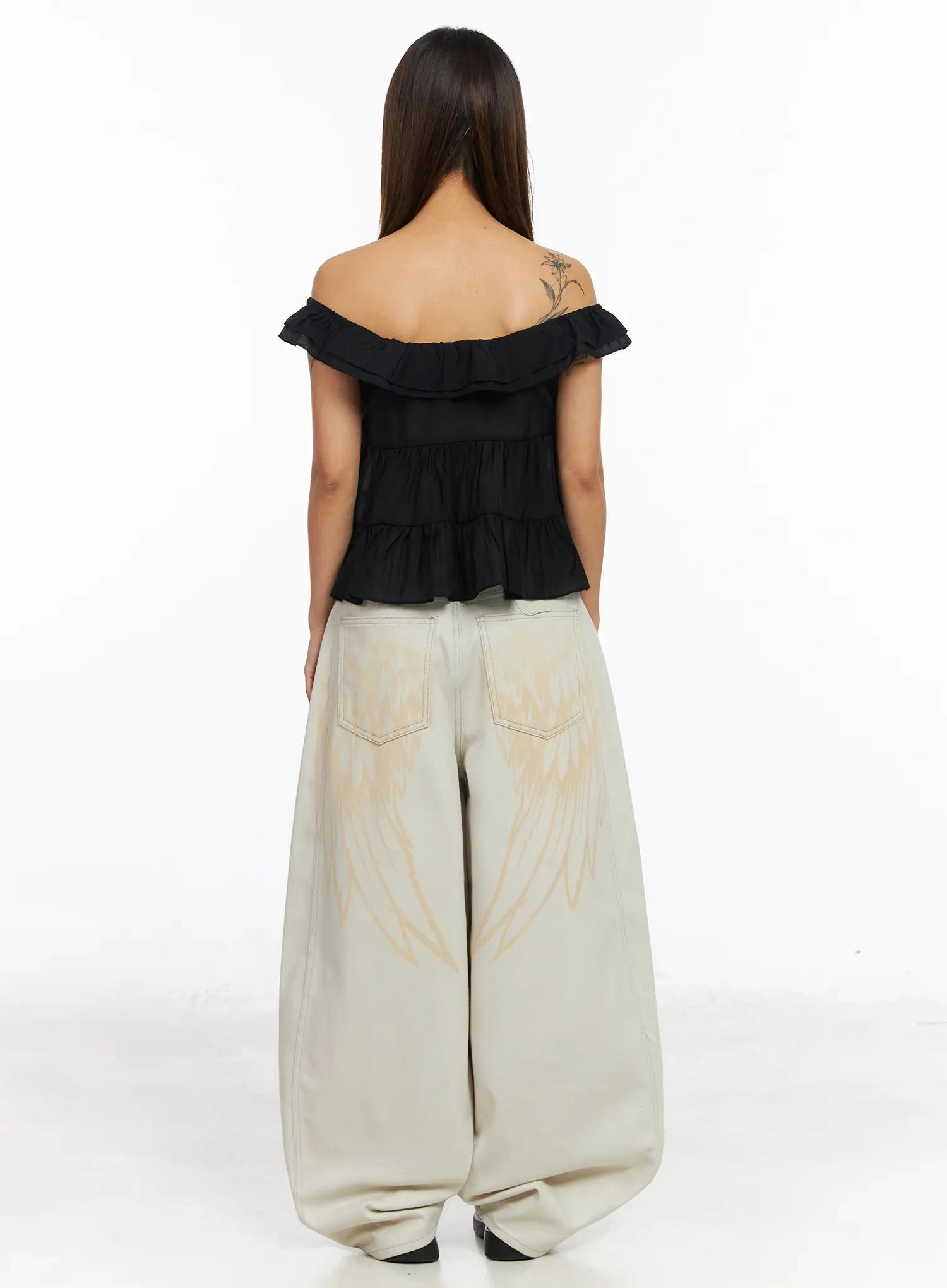 juniper-wing-print-baggy-jeans-ia527