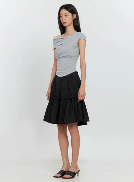 pleated-nylon-midi-skirt-is516