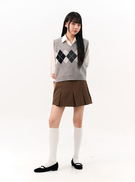 low-rise-pleated-mini-skirt-io317