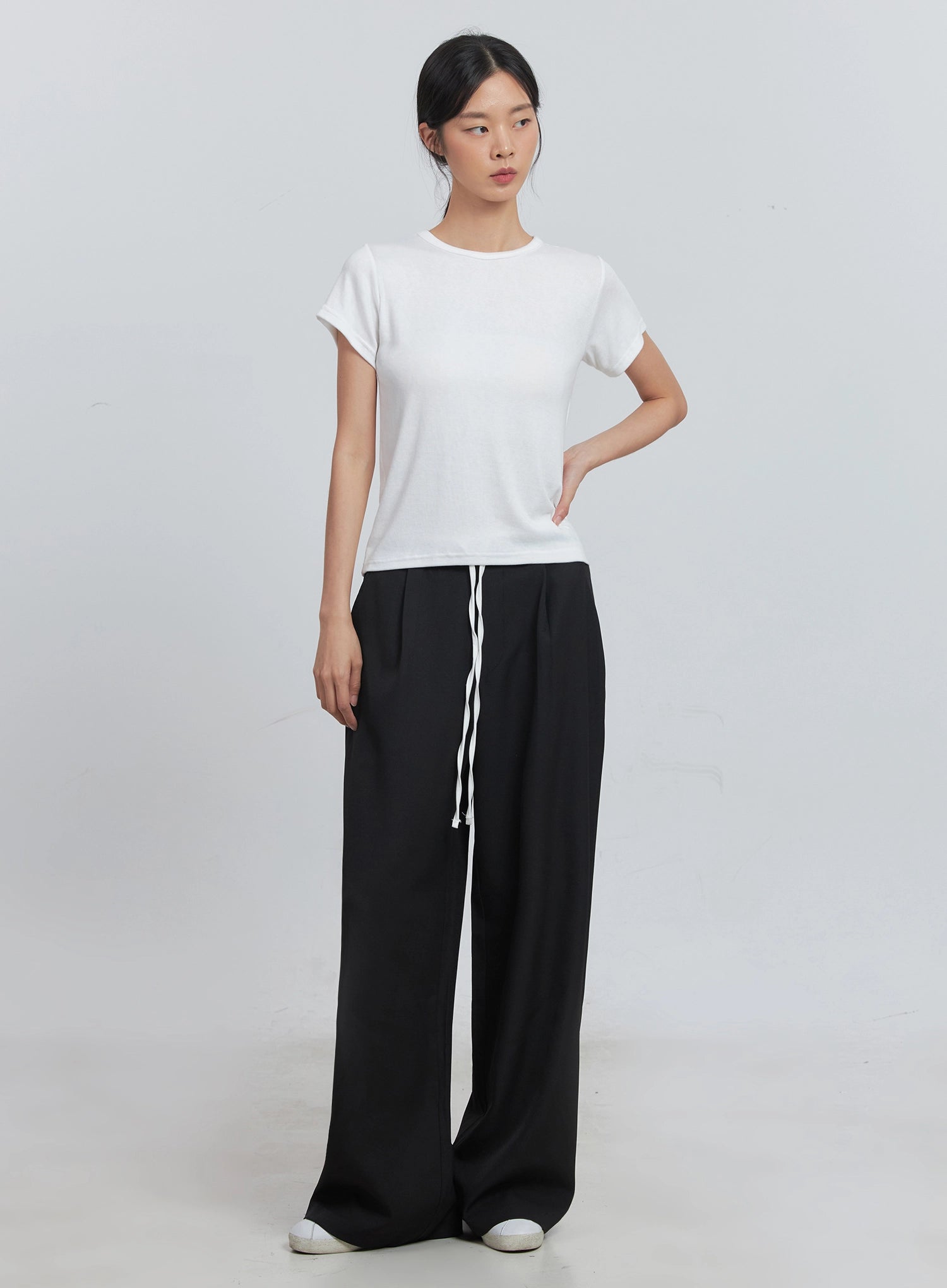 loose-fit-short-sleeve-tee-iu512