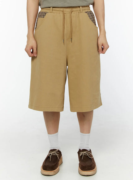 mens-plaid-pocket-bermuda-shorts-beige-iu518 / Beige