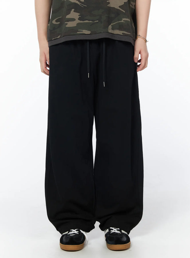 mens-relaxed-fit-track-pants-black-iy522 / Black