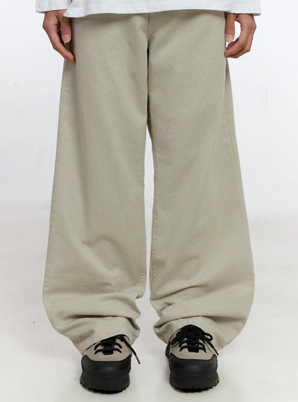 mens-casual-wide-fit-pants-is530 / Light beige