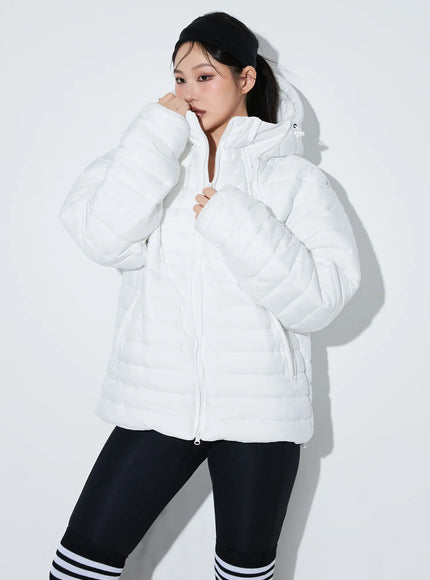 lightweight-puffer-jacket-io517 / White