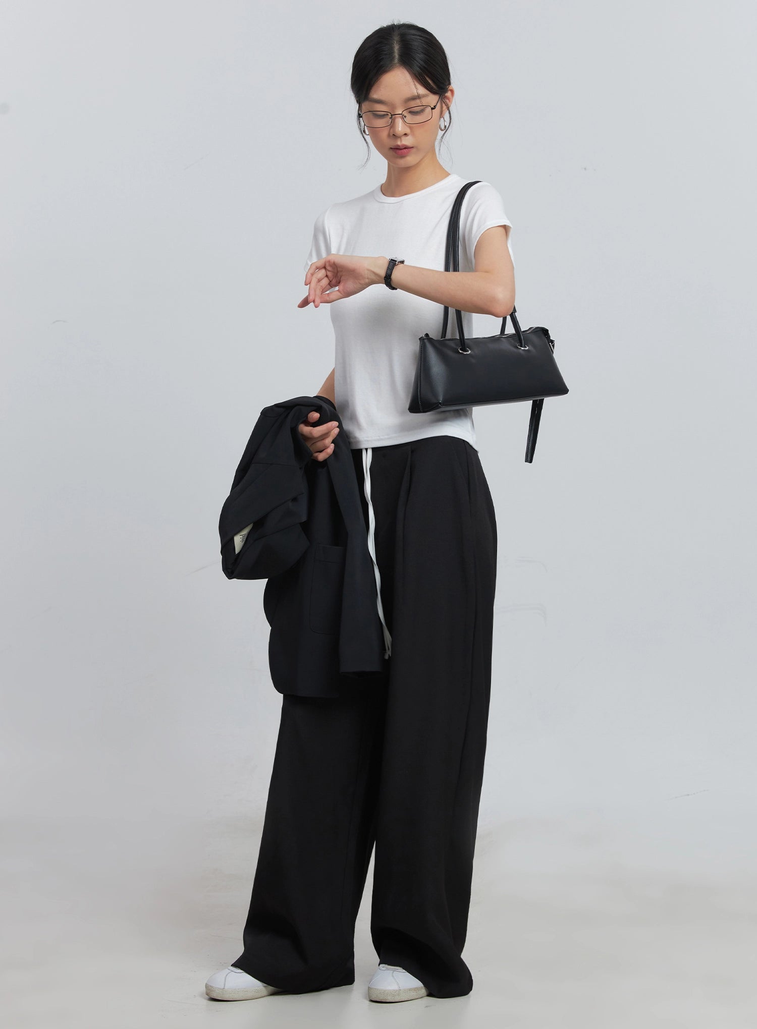 loose-fit-short-sleeve-tee-iu512