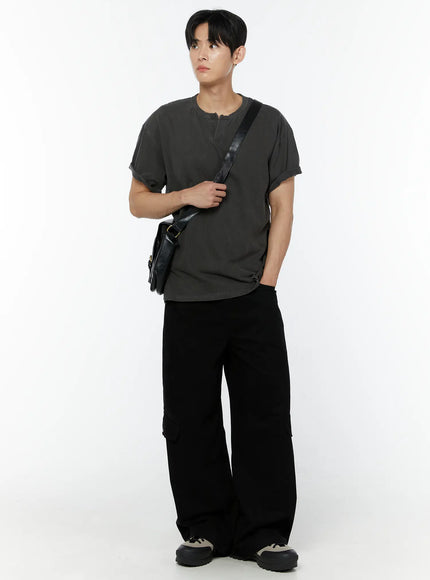 mens-pigment-washed-henley-neck-t-shirt-iu504