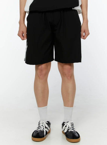 mens-athletic-striped-shorts-iu518