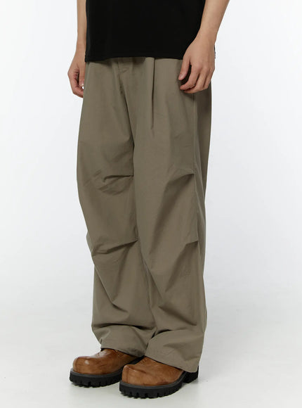 mens-parachute-pants-iu508