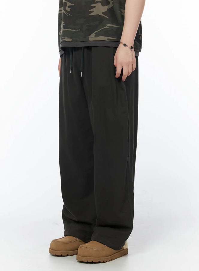 mens-relaxed-fit-track-pants-dark-green-iy522