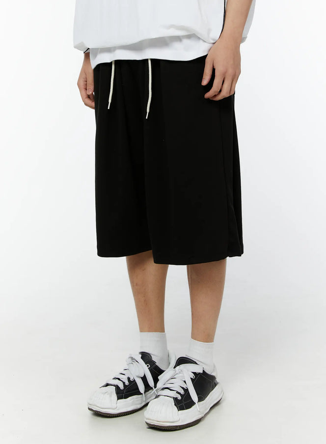mens-pintuck-bermuda-shorts-black-iu508