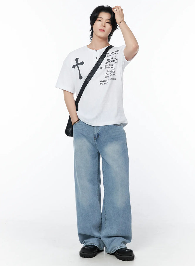 mens-cross-graphic-lettering-t-shirt-iy525 / White