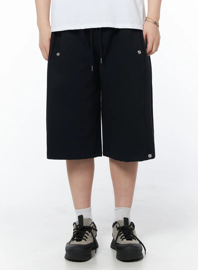 mens-black-sweat-shorts-iy519