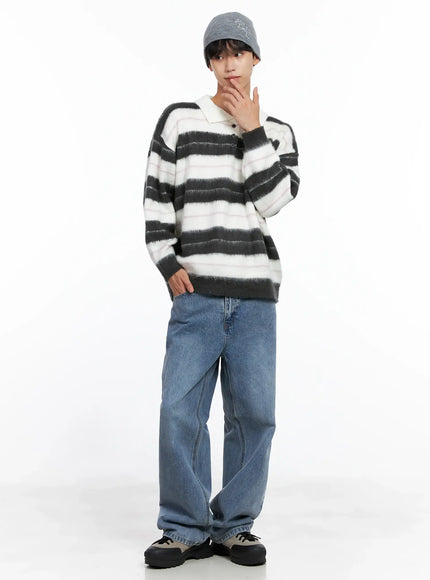 mens-striped-knit-sweater-white-is519