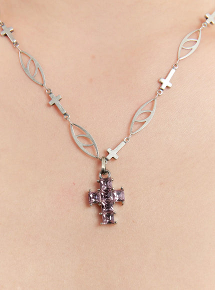 cross-pendant-necklace-in528