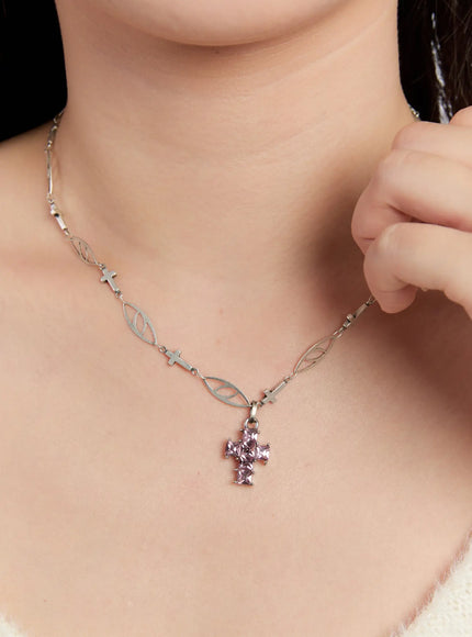 cross-pendant-necklace-in528