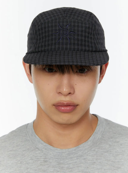 embroidered-plaid-hat-iu518