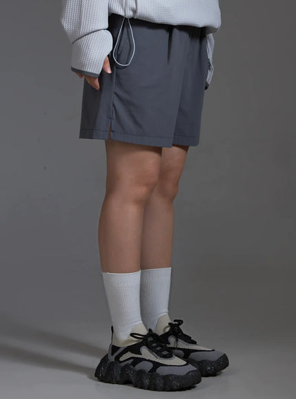 casual-sporty-stretch-running-shorts-dark-gray-io517