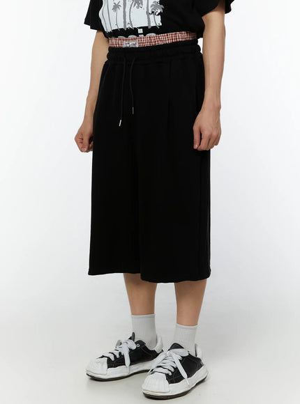 mens-casual-shorts-iu515
