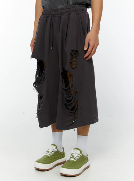mens-distressed-bermuda-shorts-dark-gray-iy513