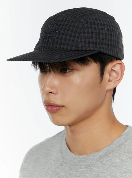 embroidered-plaid-hat-iu518